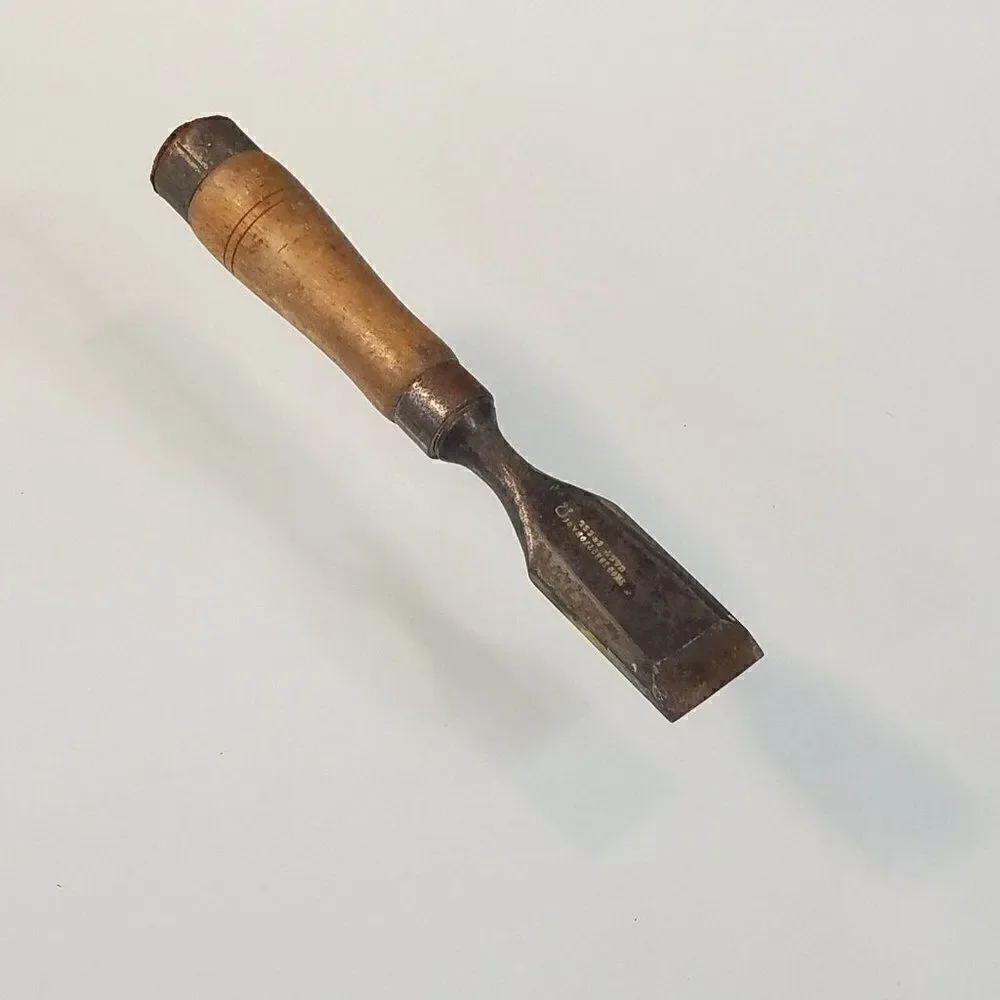 Vintage Antique Thomas Ibbotson Cast Steel Chisel Woodworking Tool